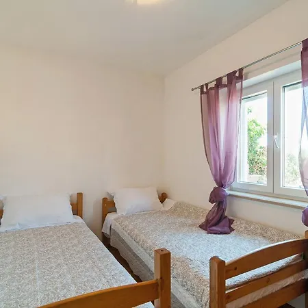 Apartman With A Parking Space Brac 15905 Postira